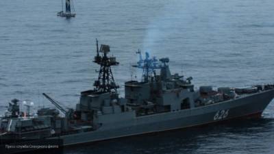 Боевые суда РФ демонстративно прошествовали мимо армады 6-го флота ВМС США