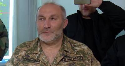 На фоне успехов, за подвиг: командир Карен Джалавян получил звание "Героя Арцаха" - видео