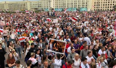 Белорусская милиция рассылает гражданам смс-уведомления о нарушении ими порядка проведения митингов