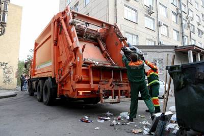 Челябинская область купит мусоровозы для Горного кластера, утопающего в отходах