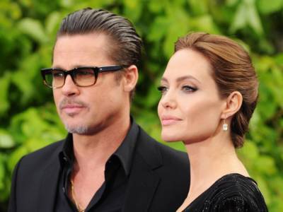 Анджелина Джоли запретила Брэду Питту видеться с детьми - СМИ