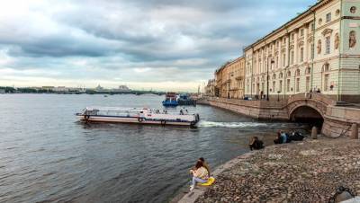 Главный синоптик пообещал продолжение бабьего лета в Петербурге