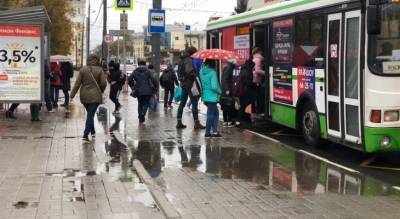 Зажало автобусной дверью: подробности ДТП в Ярославле