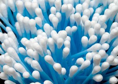 В Англии запретили пластиковые соломинки, мешалки и ватные палочки