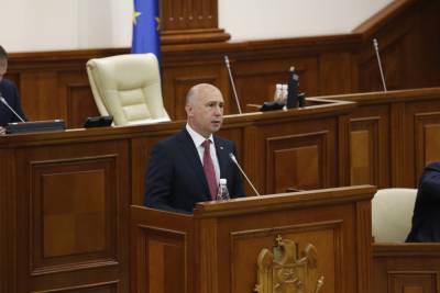 Накануне президентских выборов Молдову сталкивают к парламентскому кризису