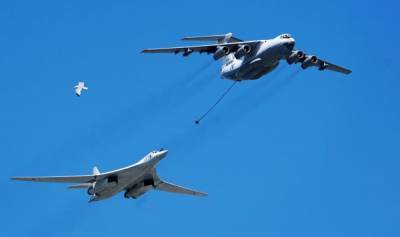 Триумф "Белого лебедя": Россия и США соревнуются в дальности полетов