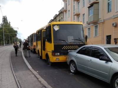 В Одессе столкнулись 2 маршрутки, пятерых пассажиров госпитализировали