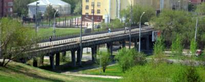 В Новосибирске могут демонтировать мост над Ипподромской улицей