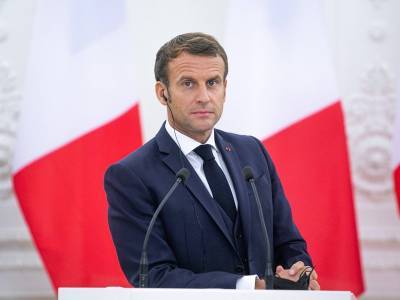 Макрон пообещал избавить Францию от радикального исламизма