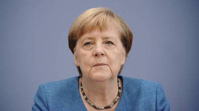 Меркель: проблему Нагорного Карабаха не решить военным путем, необходимо перемирие