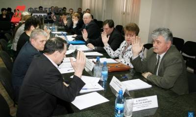 В Муравленко на должность мэра претендуют три человека
