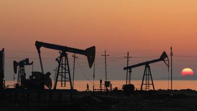 Эксперт объяснил снижение цен на нефть более чем на 4%
