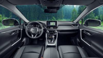 Toyota начала продажи в России спецверсии RAV4