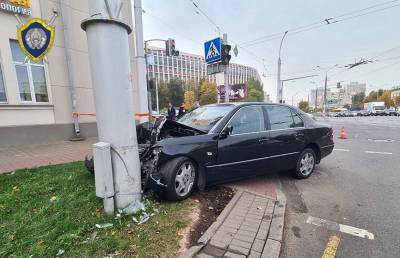 Lexus сбил двух пешеходов в Минске: один из них погиб