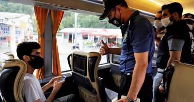 Турция обязала иностранцев получать коды для поездок в транспорте