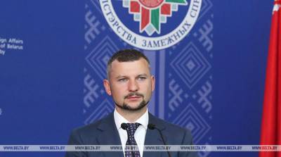 Беларусь отзывает для консультаций своих послов в Польше и Литве