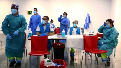 В Мадриде вводят ограничительные меры из-за коронавируса