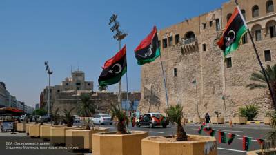 Почти 4 млн баррелей нефти собирается отгрузить порт Аз-Зувейтина в Ливии