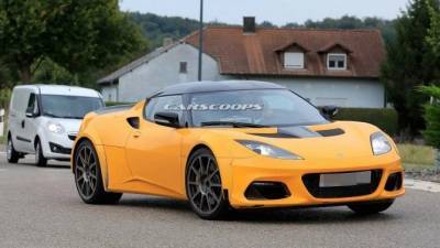 Появились снимки обновлённого Lotus Esprit
