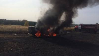 В Ульяновской области дотла сгорел трактор