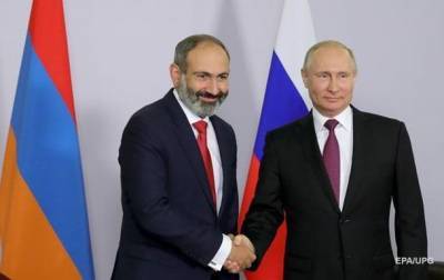 Пашинян пожаловался Путину на наемников в Карабахе