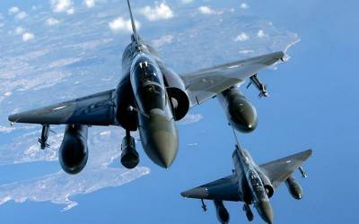 НАТО тестирует новые базы в Европе для стратегических бомбардировщиков