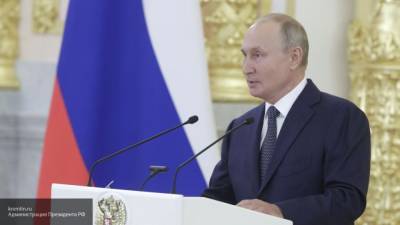 Опрос показал, что большинство россиян доверяют Путину