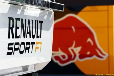 В Renault готовы поставлять двигатели Red Bull Racing