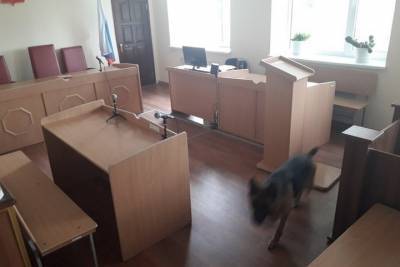В Крыму судебный пристав получил большой срок за взятку