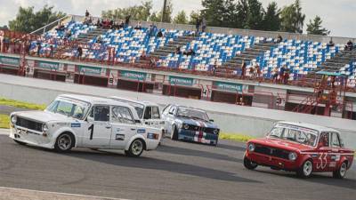 Автомобильная "Классика 1000" пройдет на Moscow Raceway