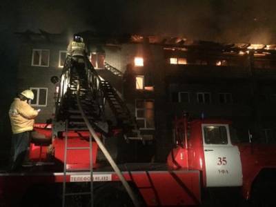 В Башкирии горело трёхэтажное здание - ufatime.ru - Башкирия - с. Иглино