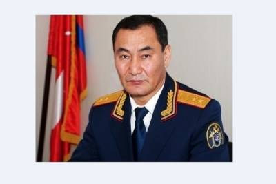 Генерал Музраев продолжает открещиваться от поджога дома губернатора