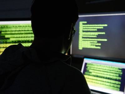 Новый хакерский скандал, "Норникель", слежка мэрии и РАНХиГС. Главное к 20 октября