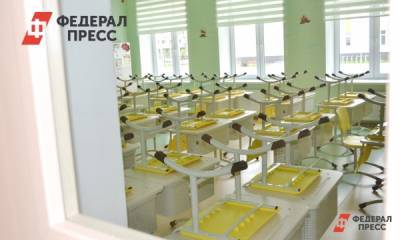 На Ямале и в Югре сотни классов ушли на карантин по COVID-19