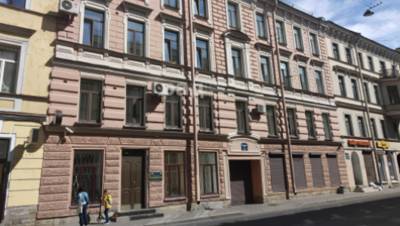 Офис Россетей в центре Петербурга продают с молотка за 340 млн рублей