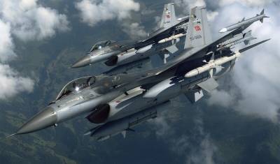 СМИ: Армения сбила два турецких истребителя F-16