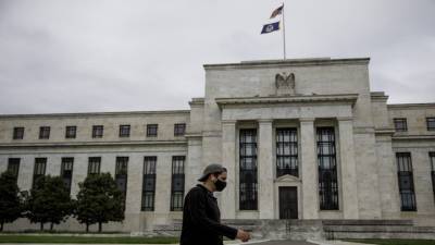 ФРС призвала власти США накачать американскую экономику деньгами
