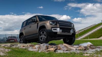 Премьерный тест-драйв нового Land Rover Defender от «АВИЛОН»