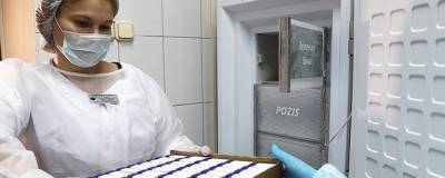 Мурашко призвал соблюдать меры безопасности до массовой вакцинации