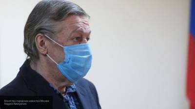 Защита Ефремова ждет перерыва в суде для выплаты ущерба потерпевшим