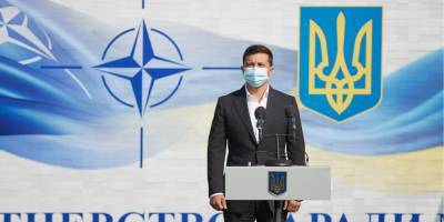 Зеленский заявил о строительстве двух военных баз на черноморском побережье