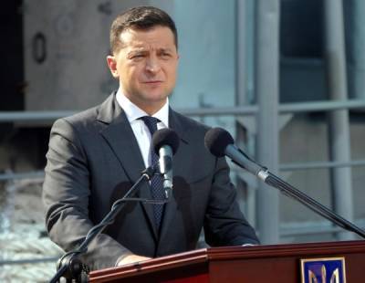 Зеленский предложил создать особые экономические условия в Донбассе