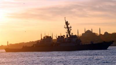 Ракетный эсминец ВМС США вошел в Баренцево море
