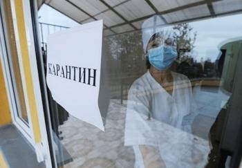 Работникам соцучреждений выплаты за работу в период пандемии коронавируса продлены до 15 ноября