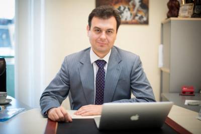 Даниил Гетманцев - В "Слуге народа" назвали крайний срок принятия госбюджета-2021 - vkcyprus.com - Украина