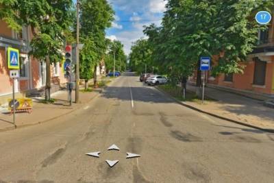 Улицу Школьную в Пскове отремонтируют до 1 декабря