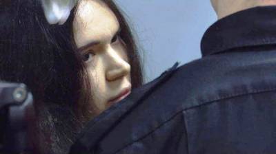 "А сидит ли она в тюрме?": Зайцева бросает мизерные копейки семьям жертв ДТП, харьковчане возмущены