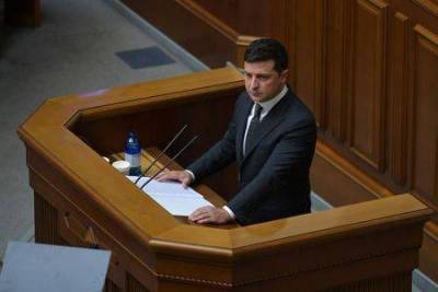 Президент Украины обещает налог на выведенный капитал