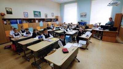 В Петербурге выросло число ушедших на карантин школьных классов