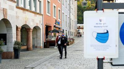Власти немецкой Баварии вновь ввели жесткие ограничения из-за коронавируса